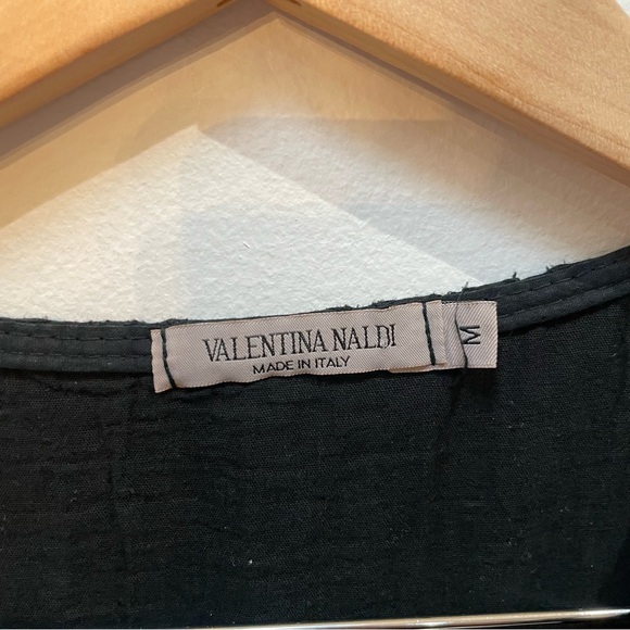 Chic Black Button-Down Maxi Dress - Picture 4 of 7